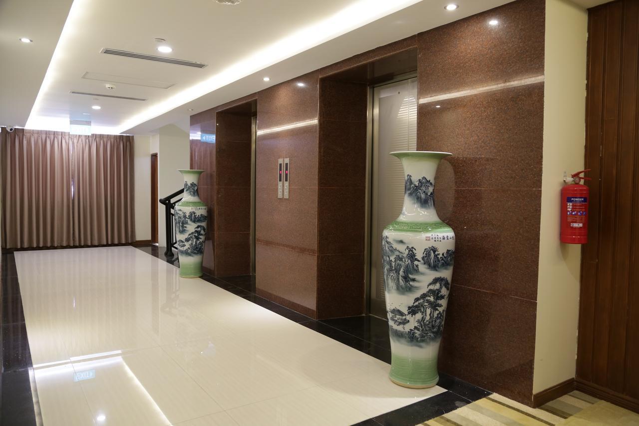 Pacific Hotel Yangon Dış mekan fotoğraf